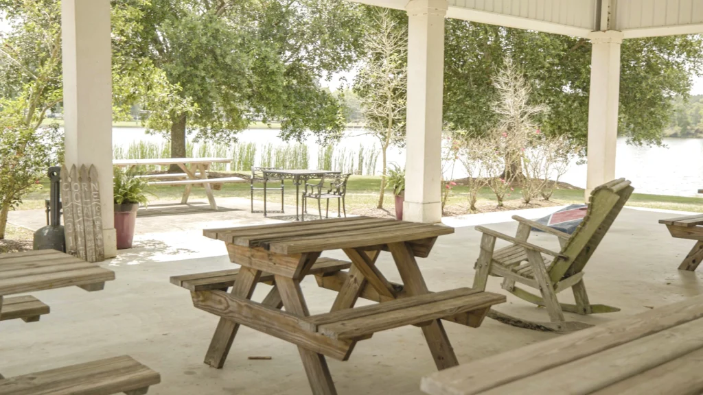 Best RV Park Near Baton Rouge: Why Lakeside RV Resort Stands Out