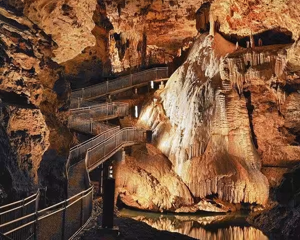 Onandaga Cave State Park