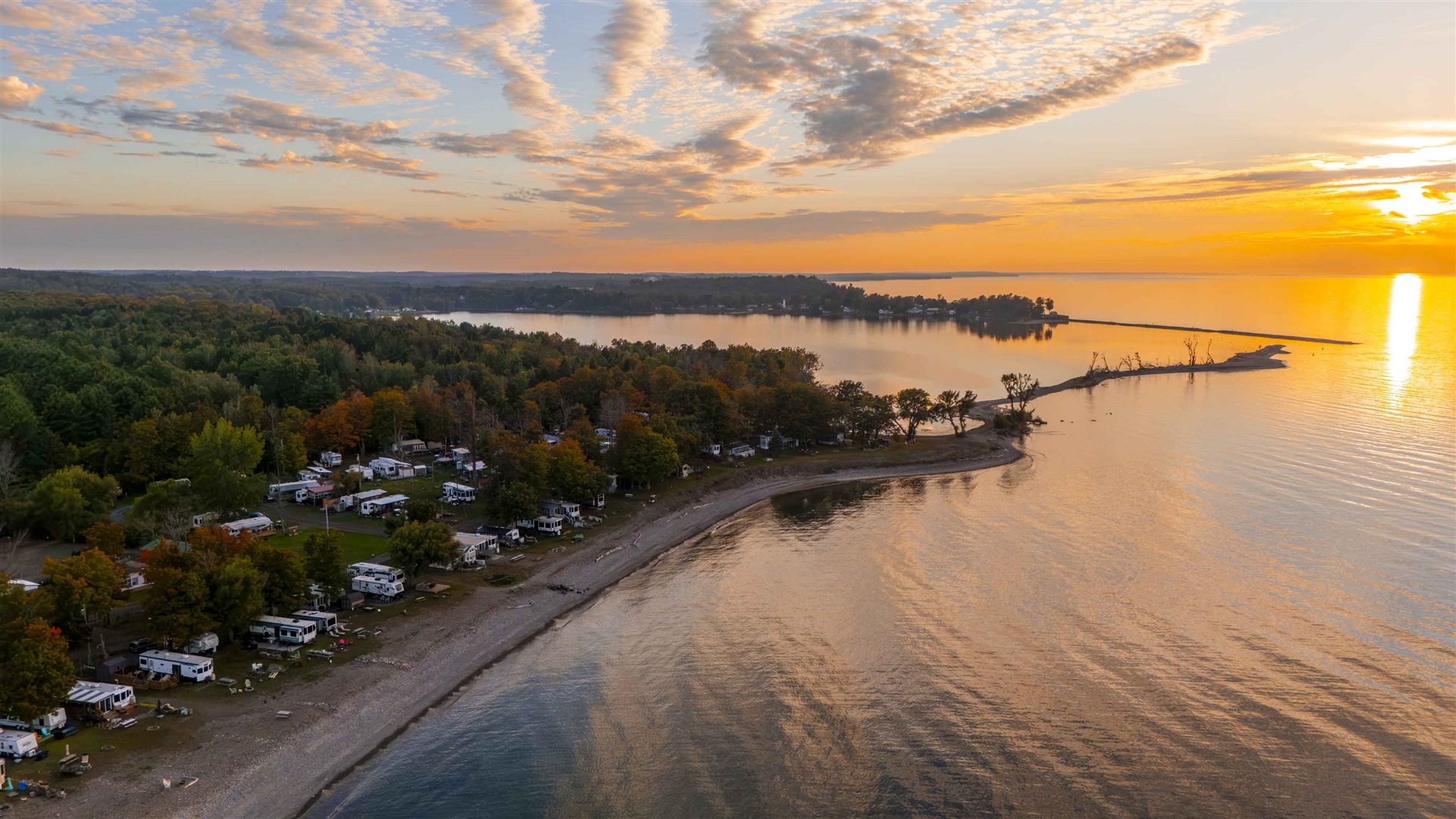 RV Sites on Lake Ontario