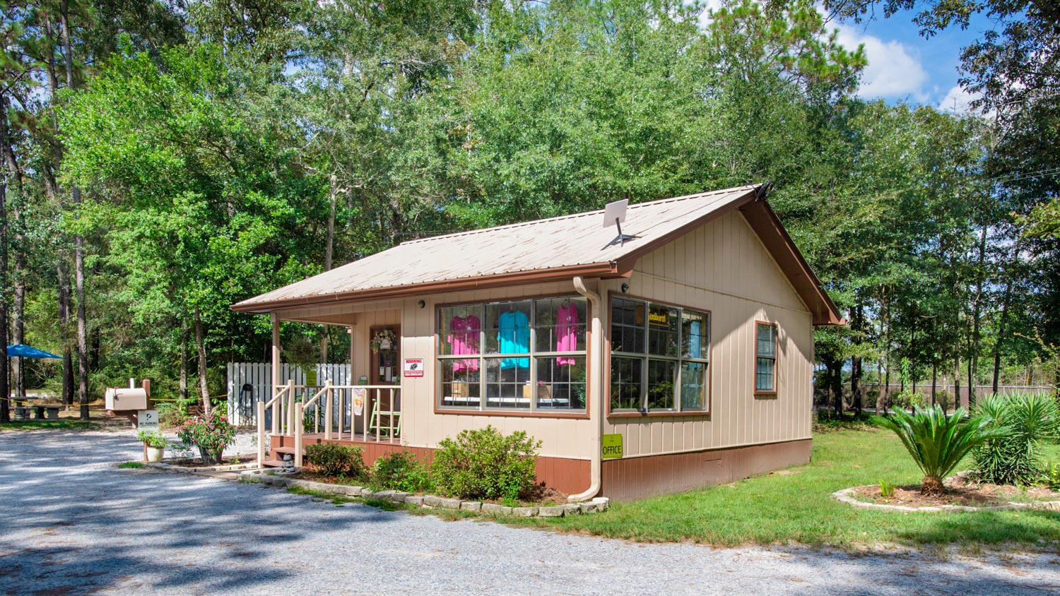 Glamping Near Milton, FL